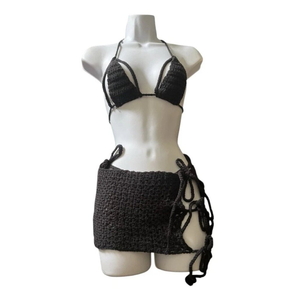 Women’s Handmade Crochet Three Piece Bikini Sz. M-L